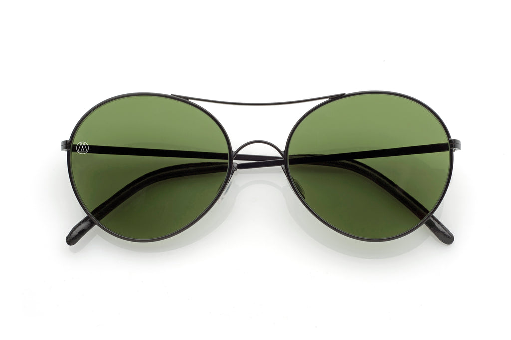 8M1 BLACK Carbon – Ottomila