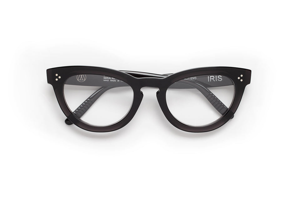 IRIS - Black